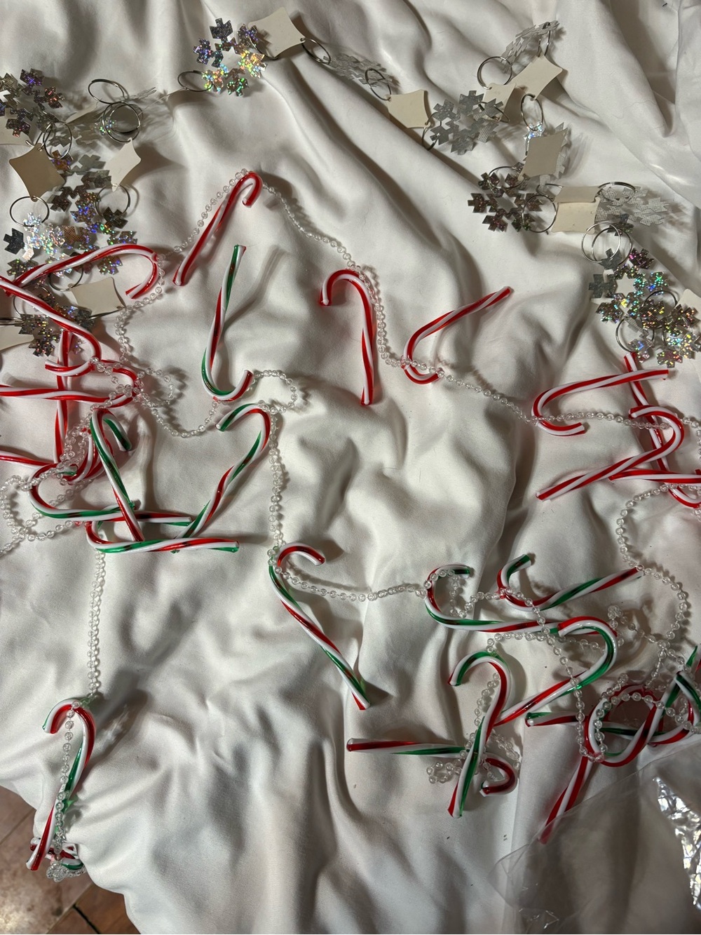 Festive Candy Cane Garland String Lights - White Red Green